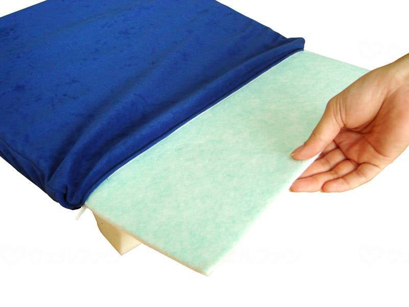 ルナール低反発車椅子用クッション(吸湿シート入り) 紺