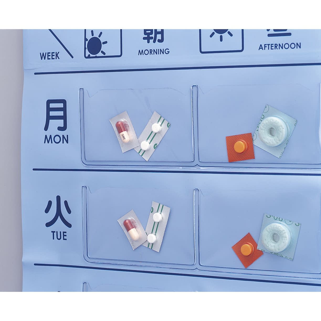 Medicine Pocket 1 Week Medicine Calendar 23-2726-00 LIHITLAB. HM592