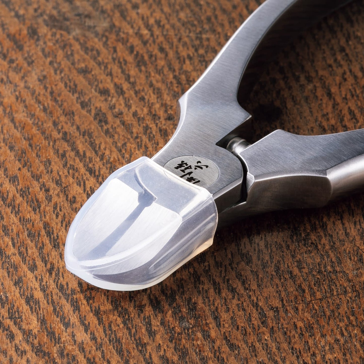 세키손 로쿠 니퍼츠 메키리