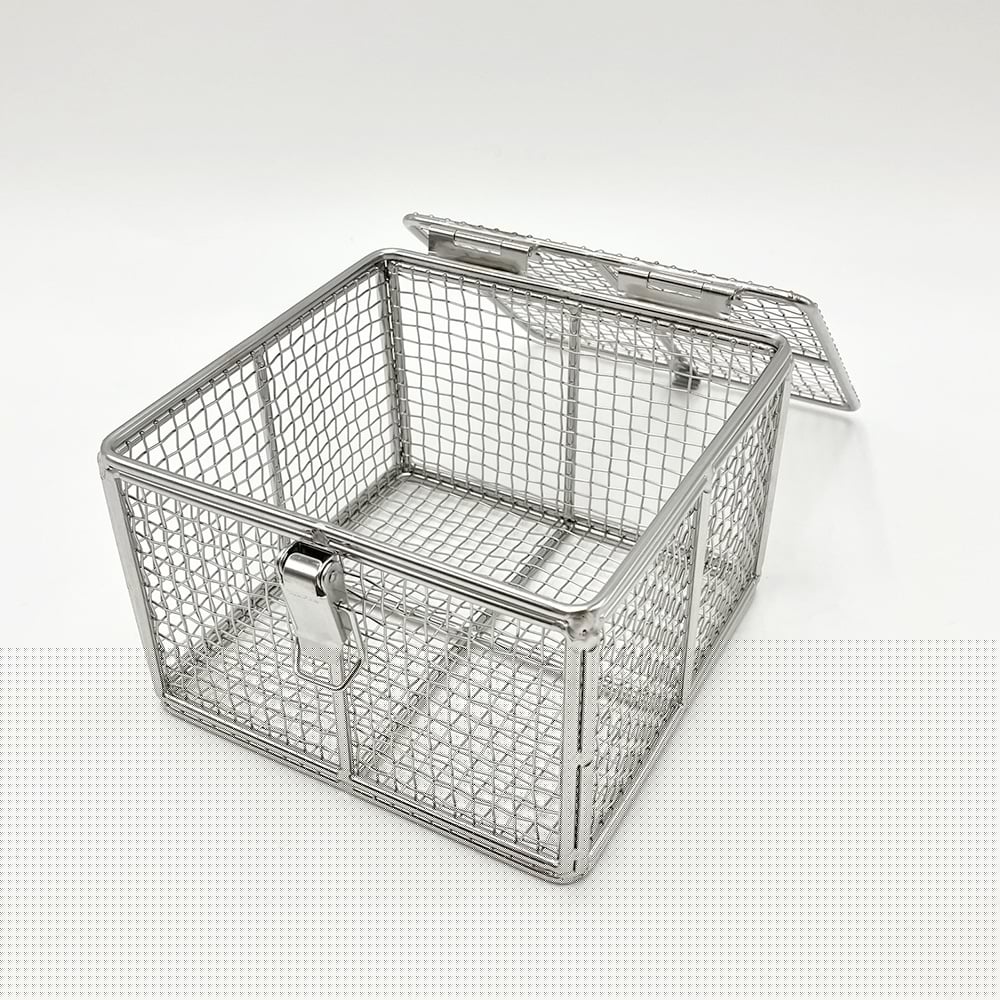 뚜껑 부착 바구니 중 1개