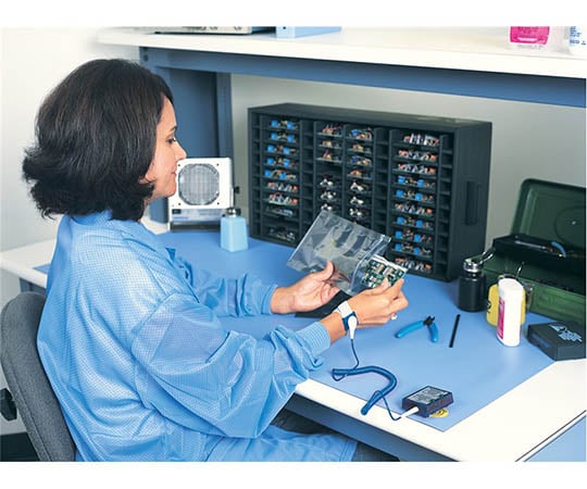 静電気防止バッグ ジッパー型 152×254 約0.08~0.09mm 1箱(100枚入) 13245 1箱(100枚入)