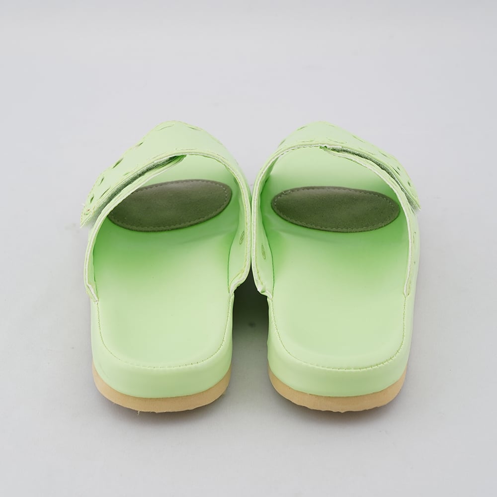 すべりにくいサンダル 安全足進 女性用 フリー グリーン 1足