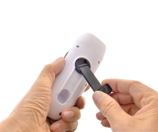 スマホ対応ダイナモFMラジオLEDライト 50900 1台