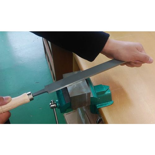 TRUSCO 鉄工用ヤスリ 木柄付 丸 中目 刃長150 TMA150-02-S 1 本