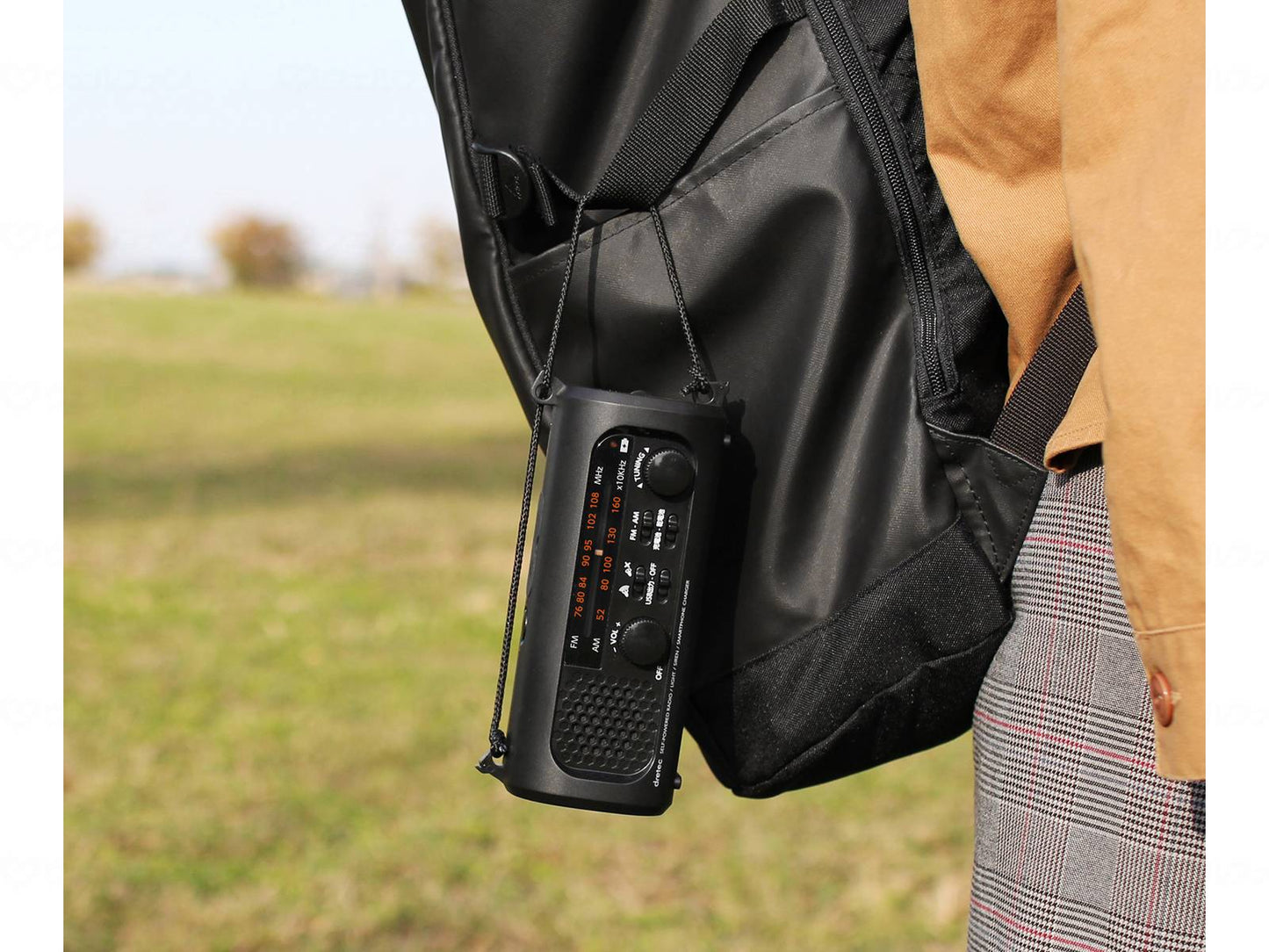 Dritech Just Plug and Charge Radio Light 3 Black