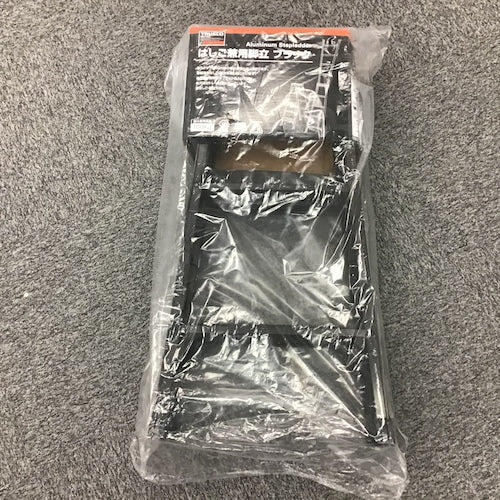 TRUSCO 사다리 겸용 각립 블랙 높이 1.10m BKK-120 1대