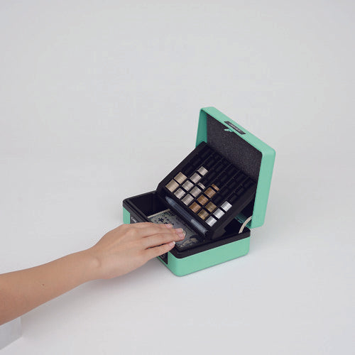 Karl Portable Safe Cash Box CB-8250-U Light Green A6 Size CB-8250-U 1 Unit