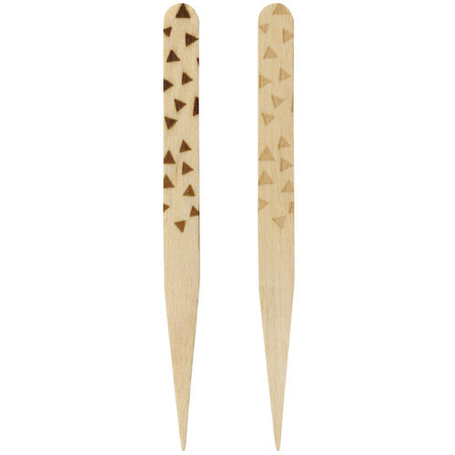 Daikoku triangular dot picks, pack of 100, 377309, 1 bag