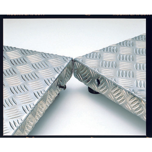 TRUSCO raised floor aluminum step 600 x 600 x H190-220 TFSH-0660AL 1 unit