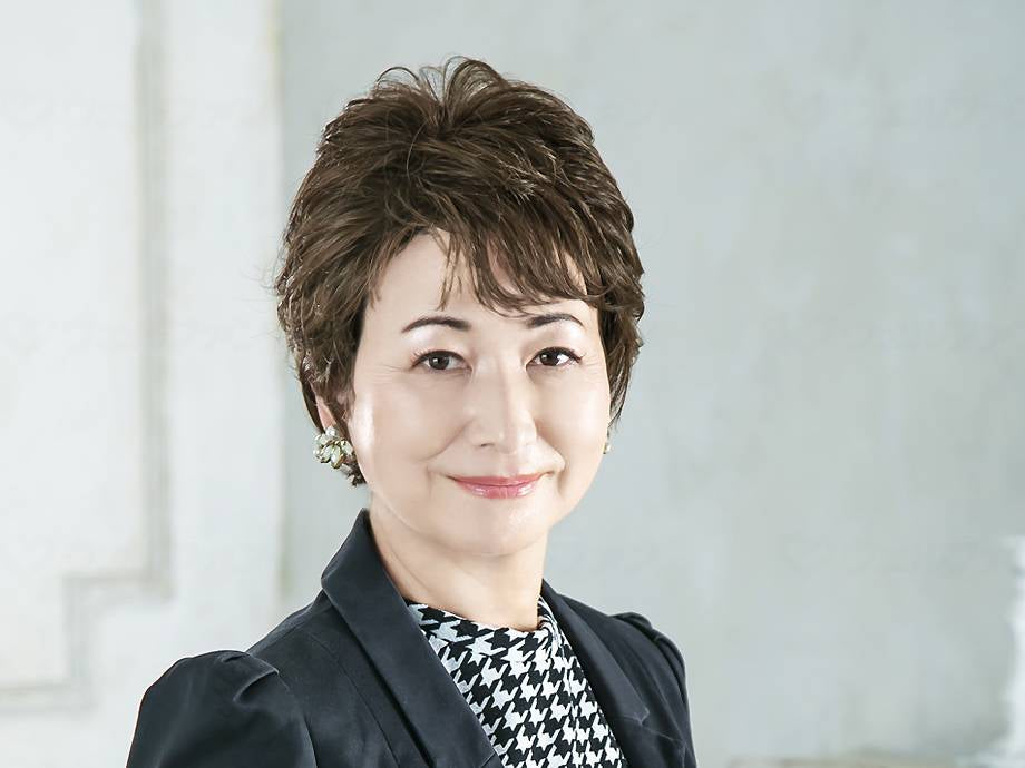 プリシラ帽子ウィッグリラックスミックス カールショート 耐熱ダークブラウン