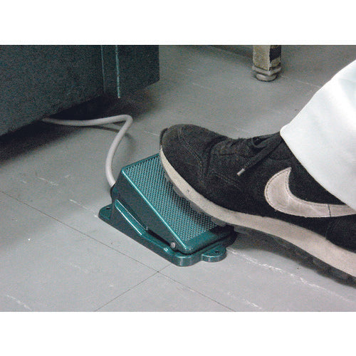 Ojiden Foot Switch, General Basic Type, Electric Rating 6A-250VAC OFL-1, 1 Unit