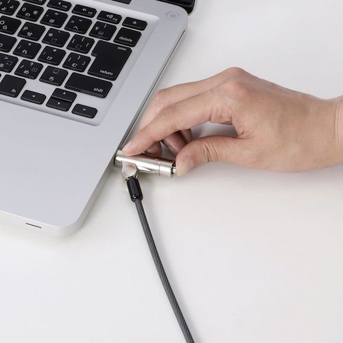 エレコム セキュリティワイヤー マルチスロット対応 シリンダー錠 アジャストツール付き ESL-704 1 個