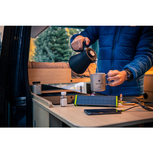 GoalZero 태양 전지 패널이있는 LED 플래시 라이트 토치 500 90 115 1 개