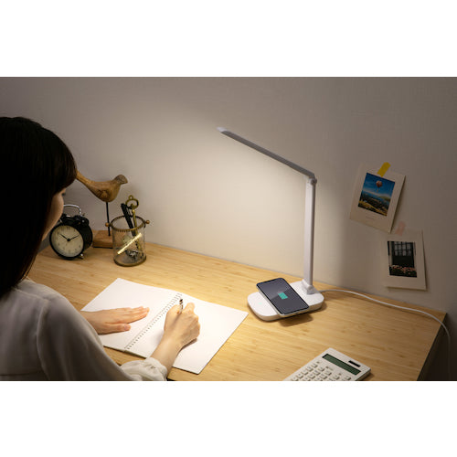IRIS 537197 LED Desk Light Qi Charging Series Flat Type Dimmable Black LDL-QFD-B 1 Unit