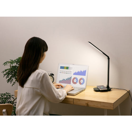 IRIS 537196 LED Desk Light Qi Charging Series Flat Type Dimmable White LDL-QFD-W 1 Unit