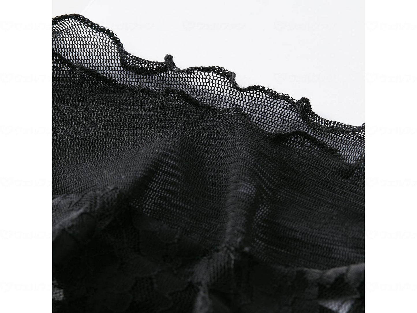 Servan Silk Lace Neck Cover, Black