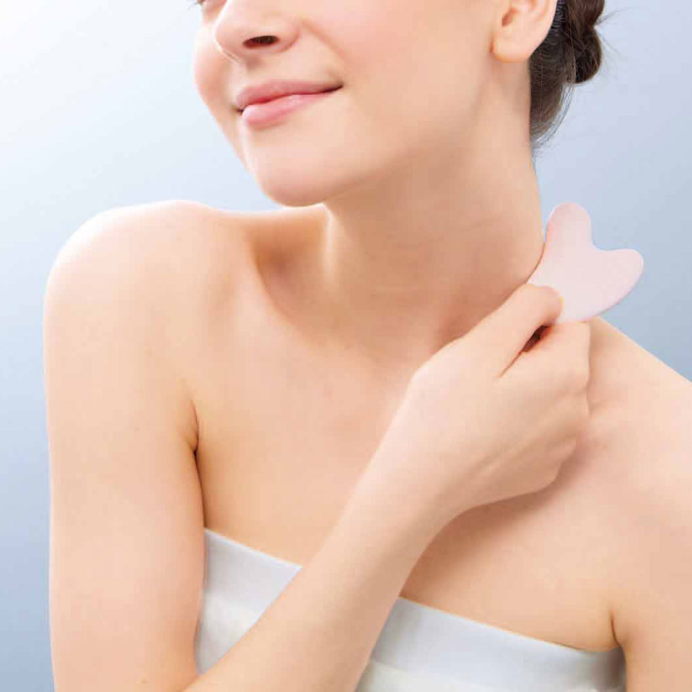 Guasha Lift Plate Rose Quartz with Case 1 Piece