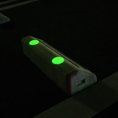 KTX 夜間誘導灯 10年光 蓄光シリコーン 71φドーム型枠付き 屋内・屋外用 メンテナンス不要 DMF-71YG 1 個