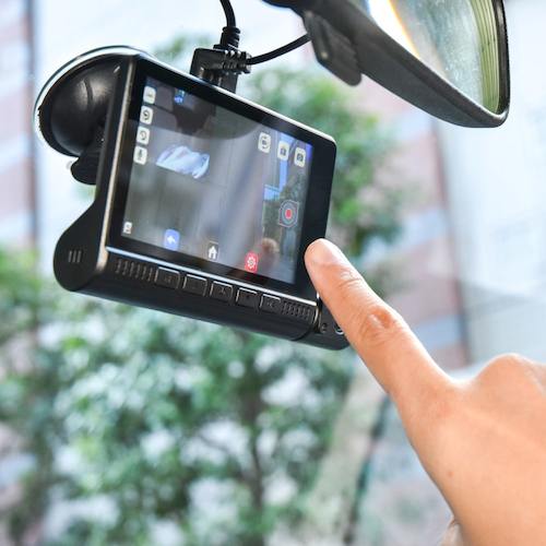 サンコー 前後カメラとリアカメラ付きドライブレコーダー THCADVSNA 1 台