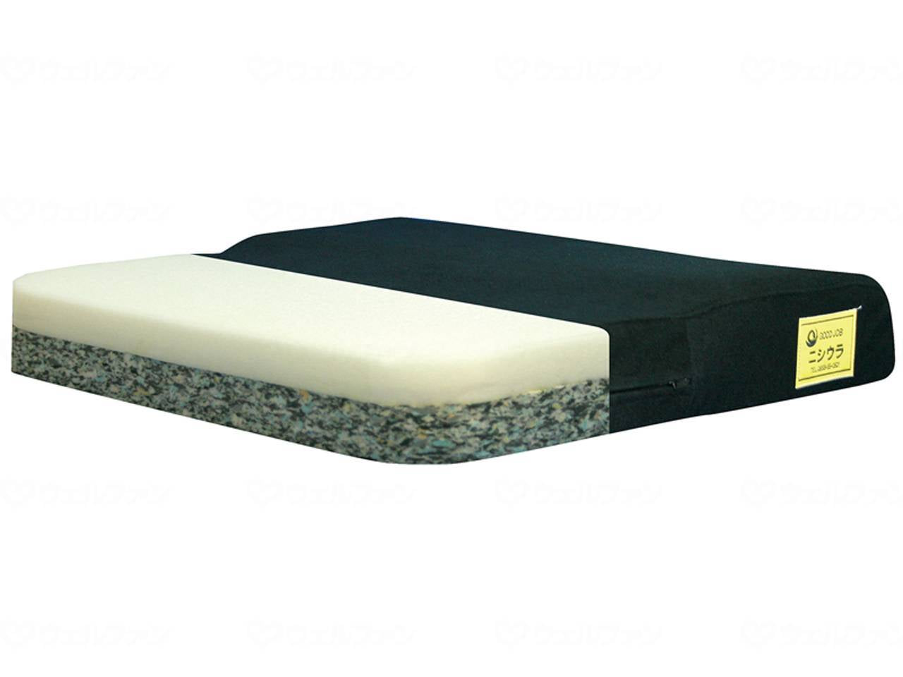 Nishiura Yokoi Sho Cushion Black