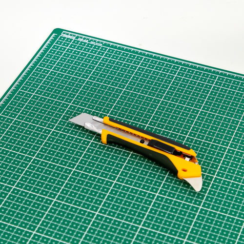 TRUSCO Cutter Mat A4 Size (320 x 230 mm) CM-A4 1 sheet