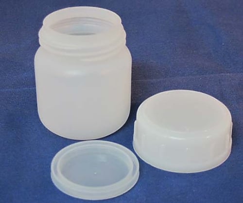 Short wide-mouth plastic bottle 50ml M1-005-02 1 bottle