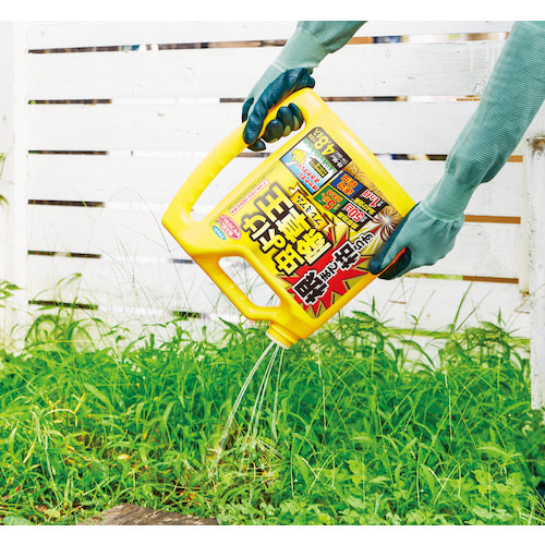 Fumakilla Herbicide, Insect Repellent, Kills Weeds Down to the Root, Premium 4.8L 450026 1 Bottle