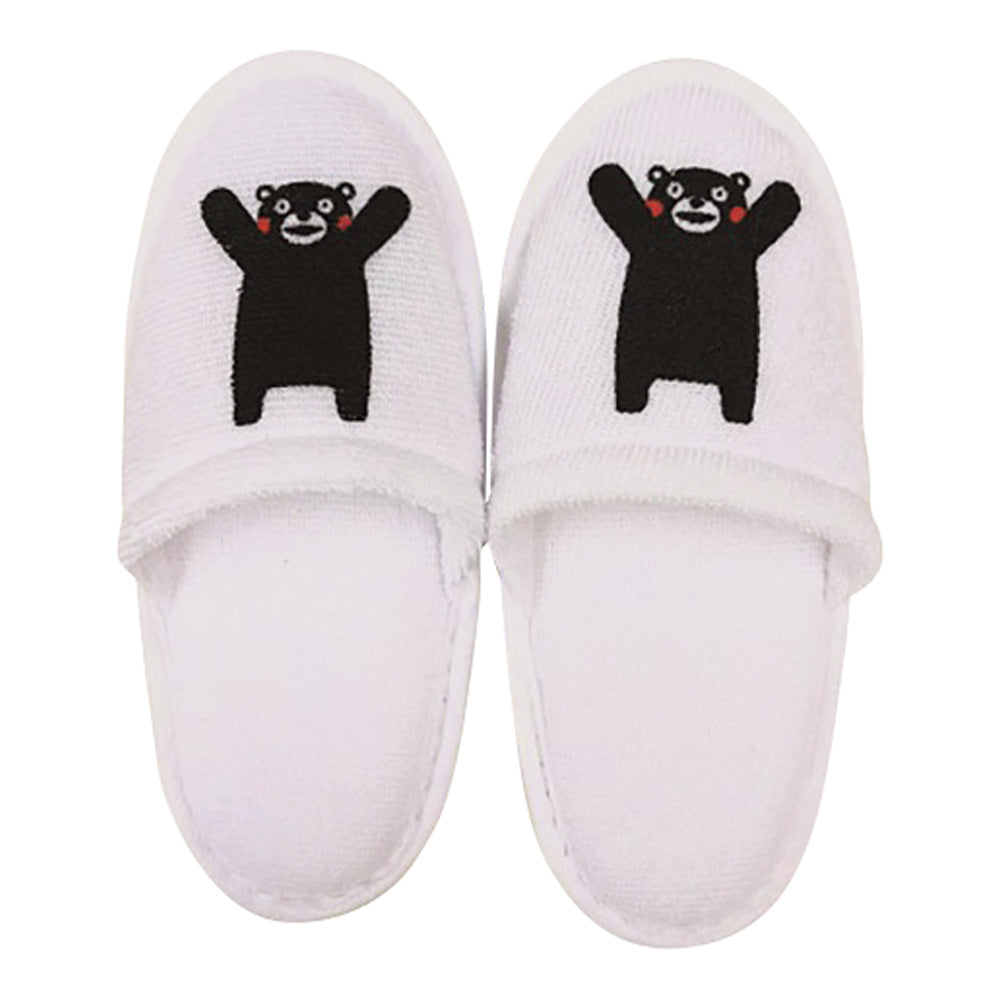 1 pair of Kumamon slippers for children