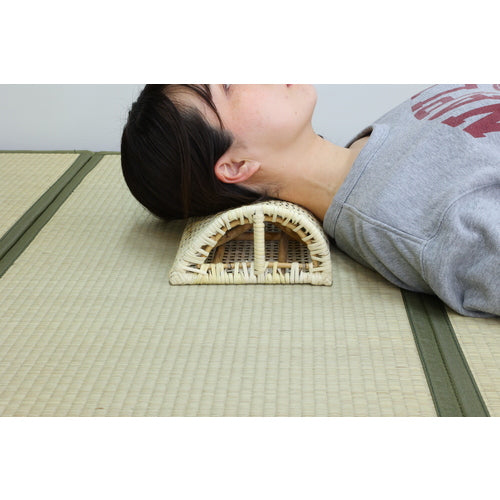 Oshimaya Rattan Semicircular Pillow 30x20x10cm 334307 1 pc