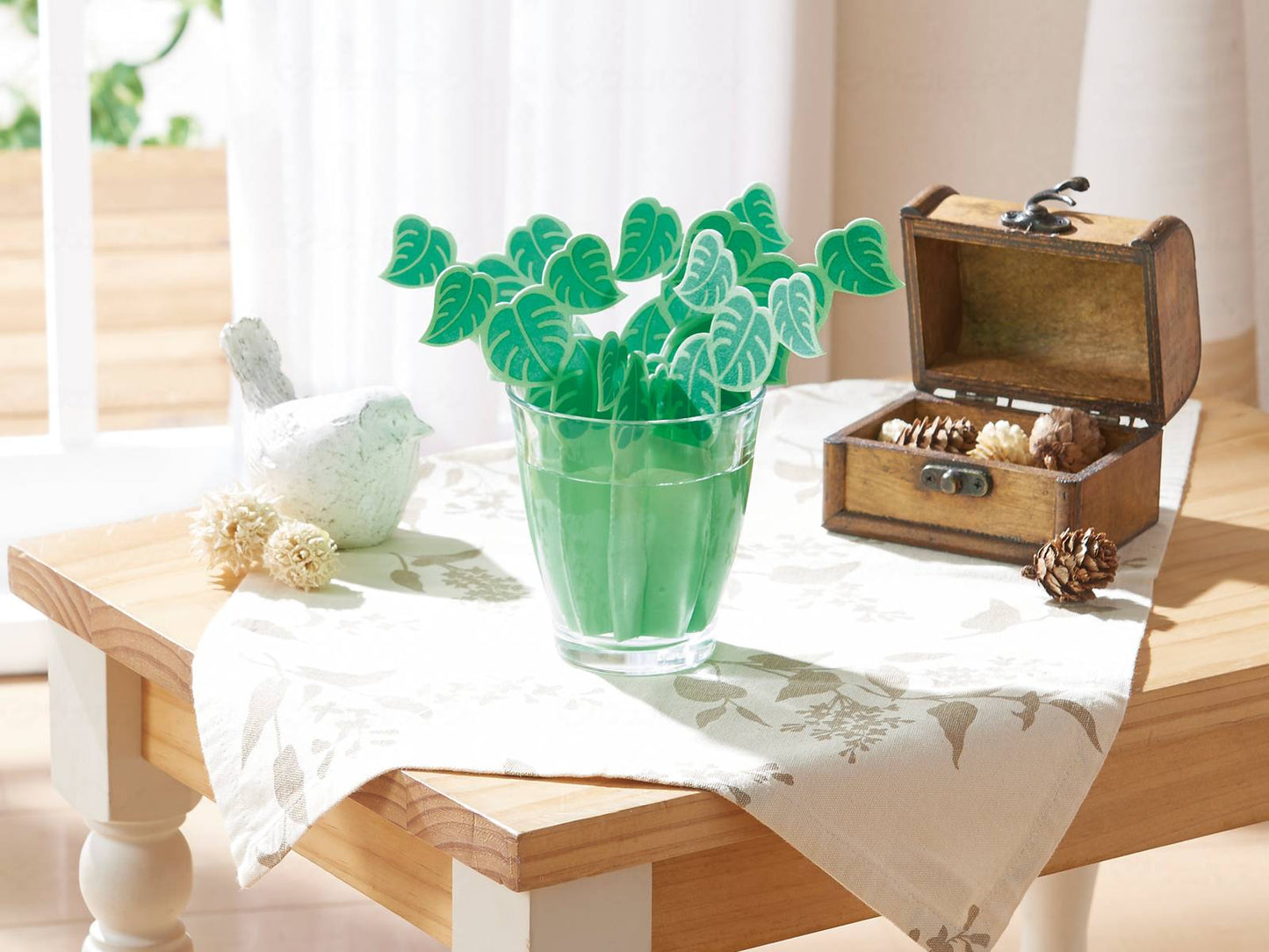 ELEMENTS Anywhere Moisture Monstera