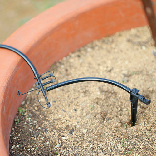 タカギ 4mmジョイント 4分岐 (2個入) GKJ112 1 袋