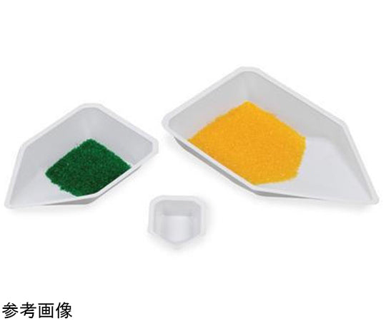 Pour Boat Medium White 1箱(500個入) HS1419B 1箱(500個入)