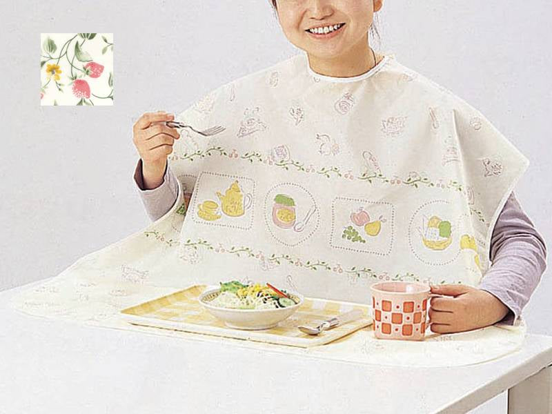 ニシキ食事用エプロン(レギュラータイプ) ピンク(イチゴ柄)