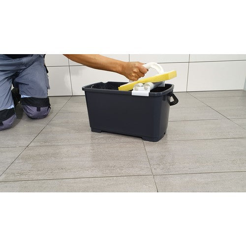 K/H Floor Cleaning Set Bucket 22L Black Wash Float, Application Float, Rinse 505570 1 S