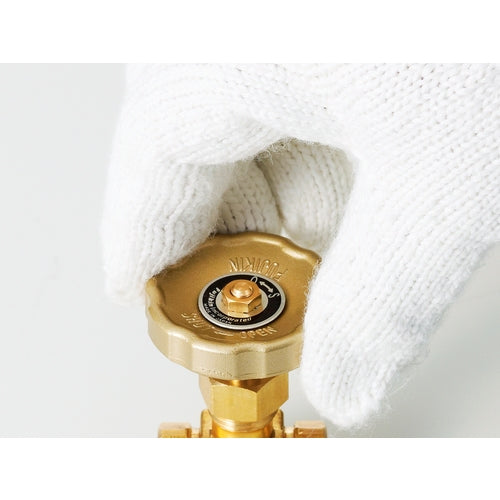 Fujikin Brass Needle Valve 1/4B DH-12B-R 1 pc
