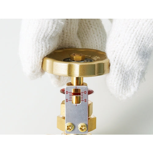 Fujikin Brass Needle Valve 1/8B with Opening Indicator DH-12GA-R 1 pc