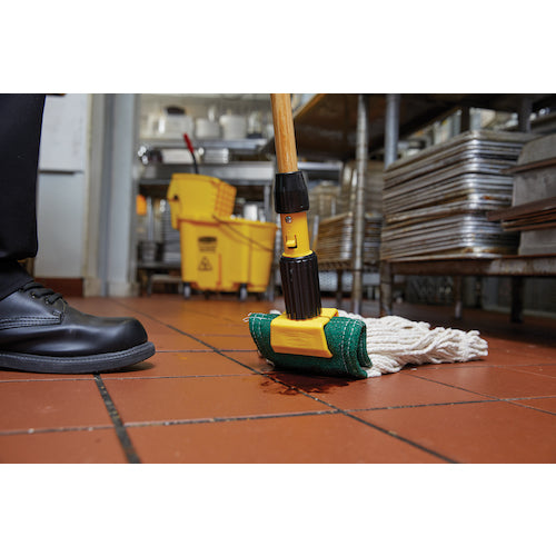 ラバーメイド 【売切廃番】クリーニングモップ クランプスタイルハンドル エルゴノミックハンド RMH224 1 本