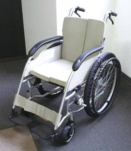 笑和自走用屋内車椅子タイヤRAKUカバー ブラック