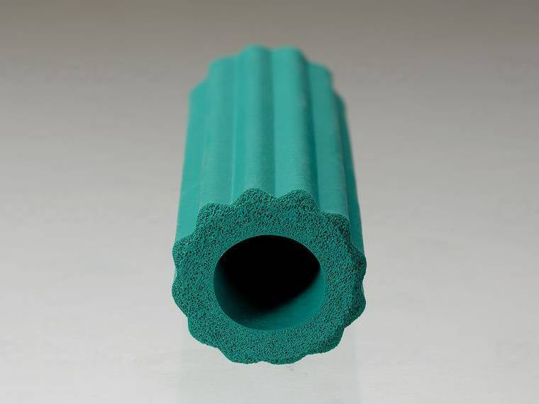 Saito Kogyo Round Sponge (1 piece) Diameter 28 Length 90 Hole Diameter 18