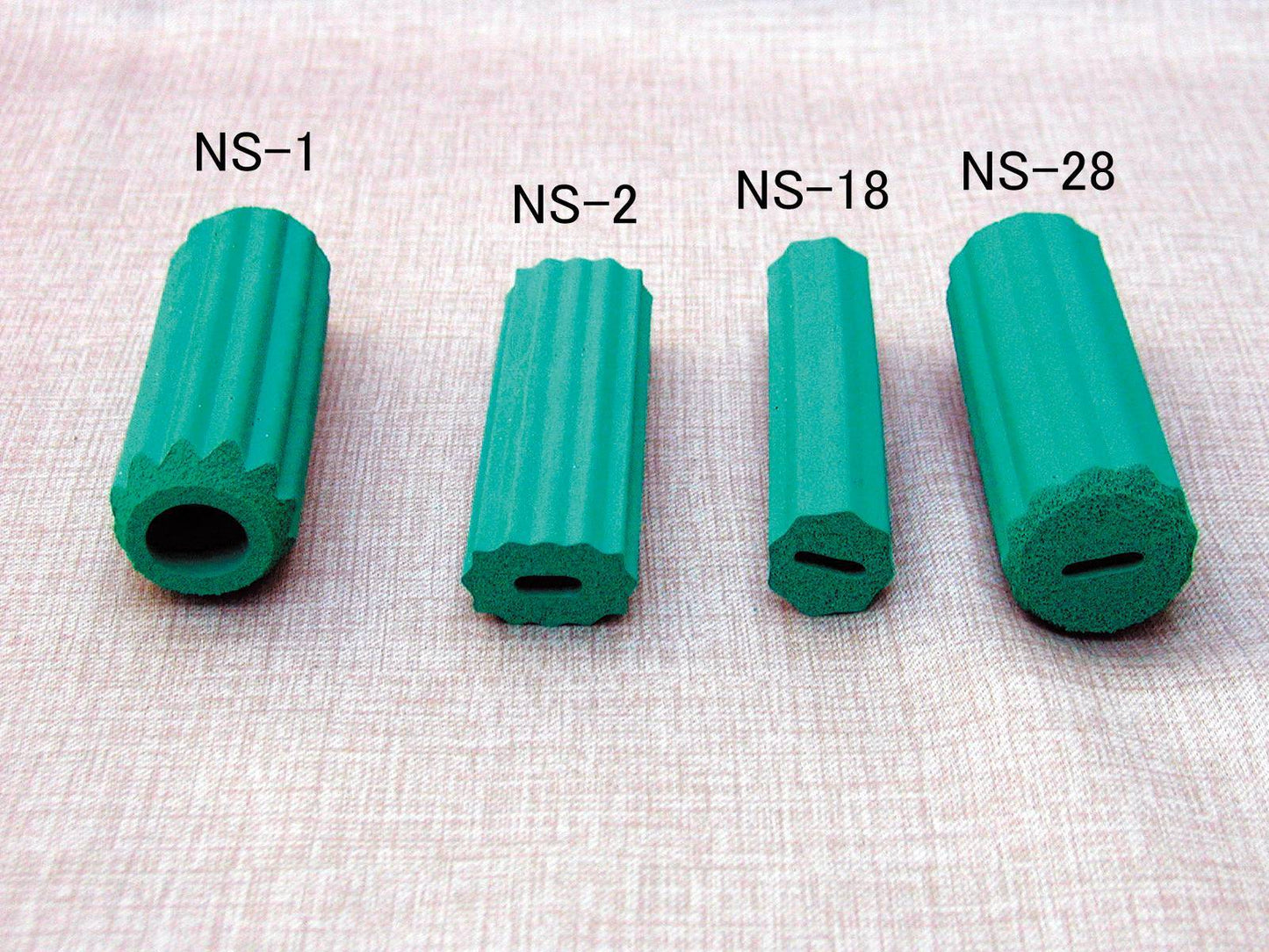 Saito Kogyo Flat Sponge (1 piece) 25 x 15 mm Length 90