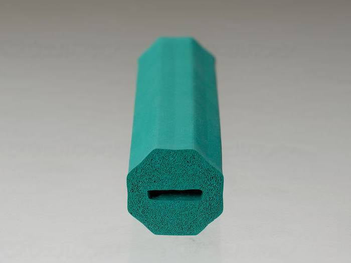 Saito Kogyo Round Sponge (1 piece) Diameter 18 Length 90