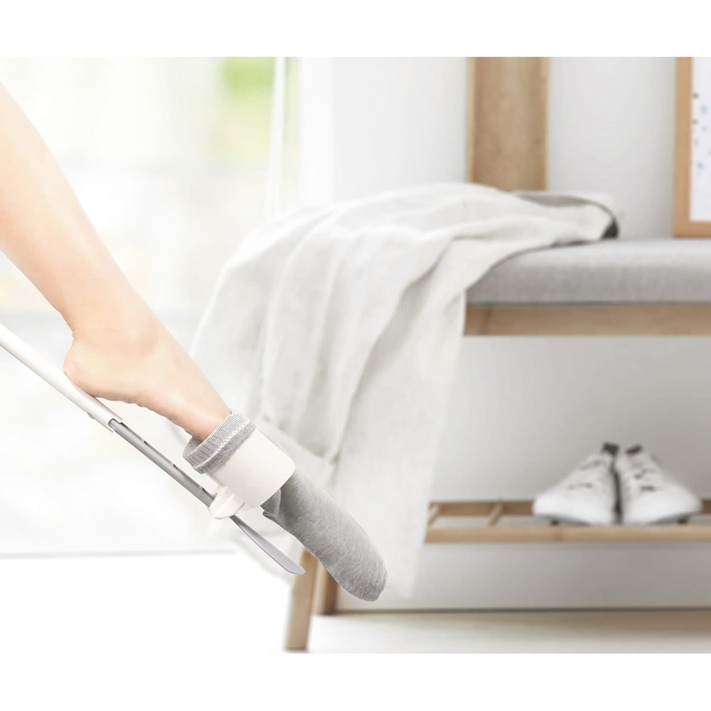 Sock aid with shoehorn, self-help tool 25-4038-00 Sunshine Land DA-5115 (white)