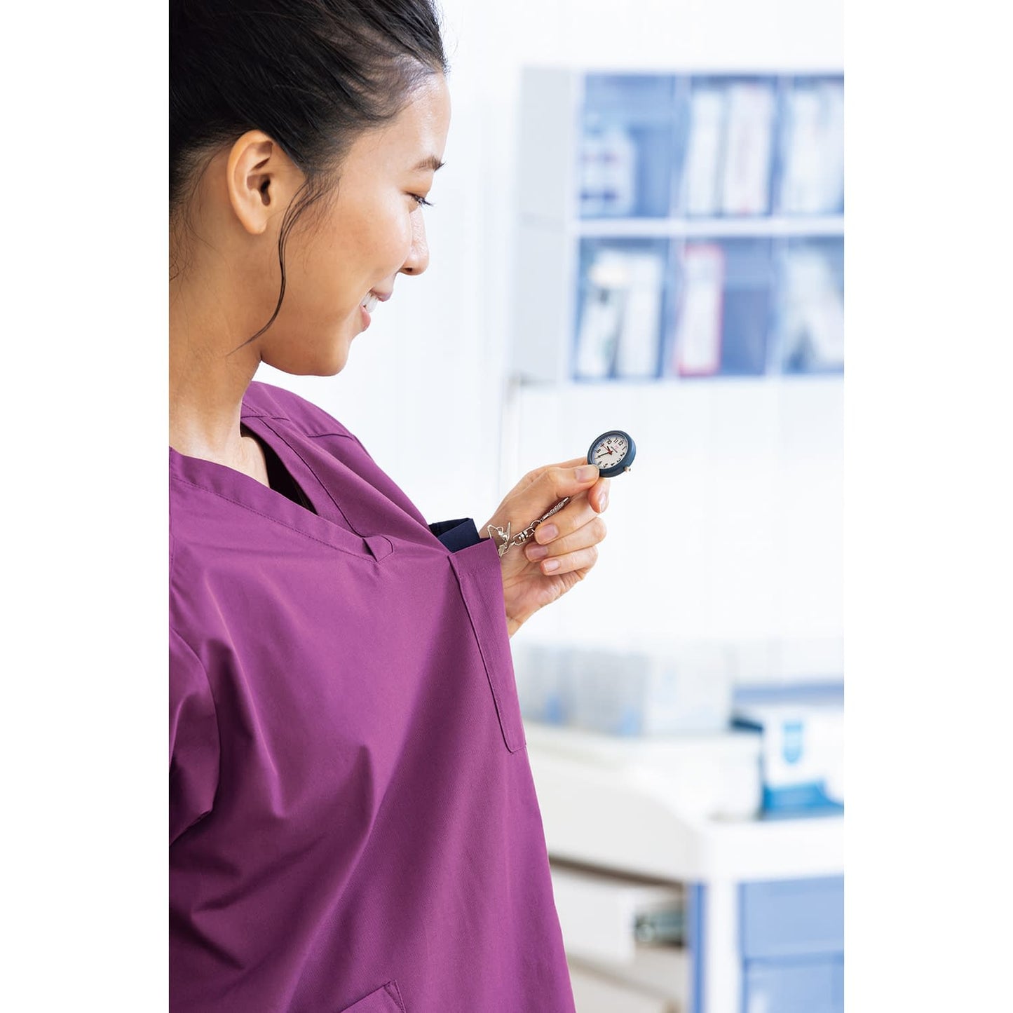 マツヨシナースウォッチφ30クリップ 懐中時計 25-4009-06 MATSUYOSHI MY-NS0440PGP(ラズベリー)