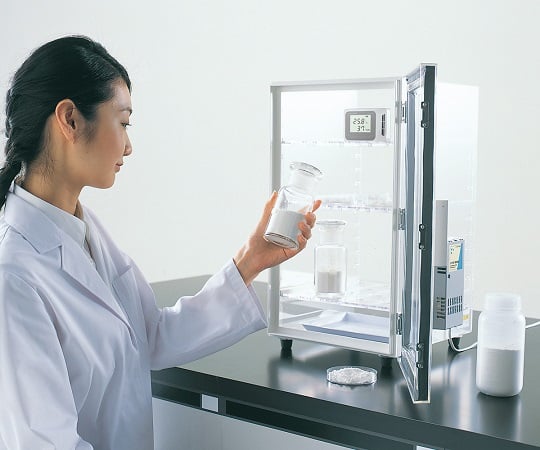 Auto dry desiccator 330 x 345 x 525mm OH-3S 1 unit