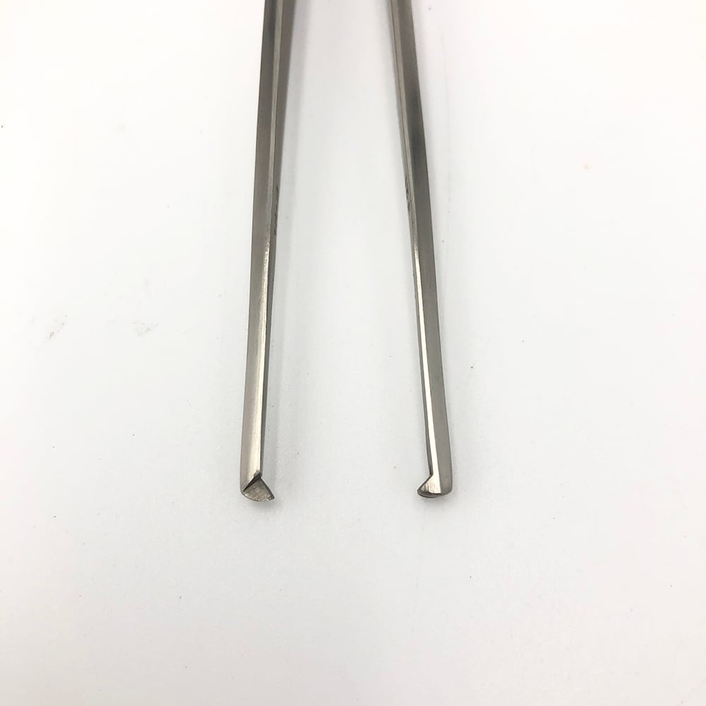 Straight hooked tweezers, 150mm, No.2, 1 piece