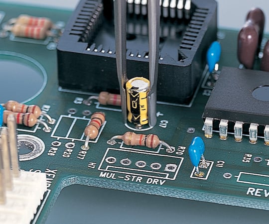 特殊作業用ピンセット　凹　耐酸鋼　577 1本