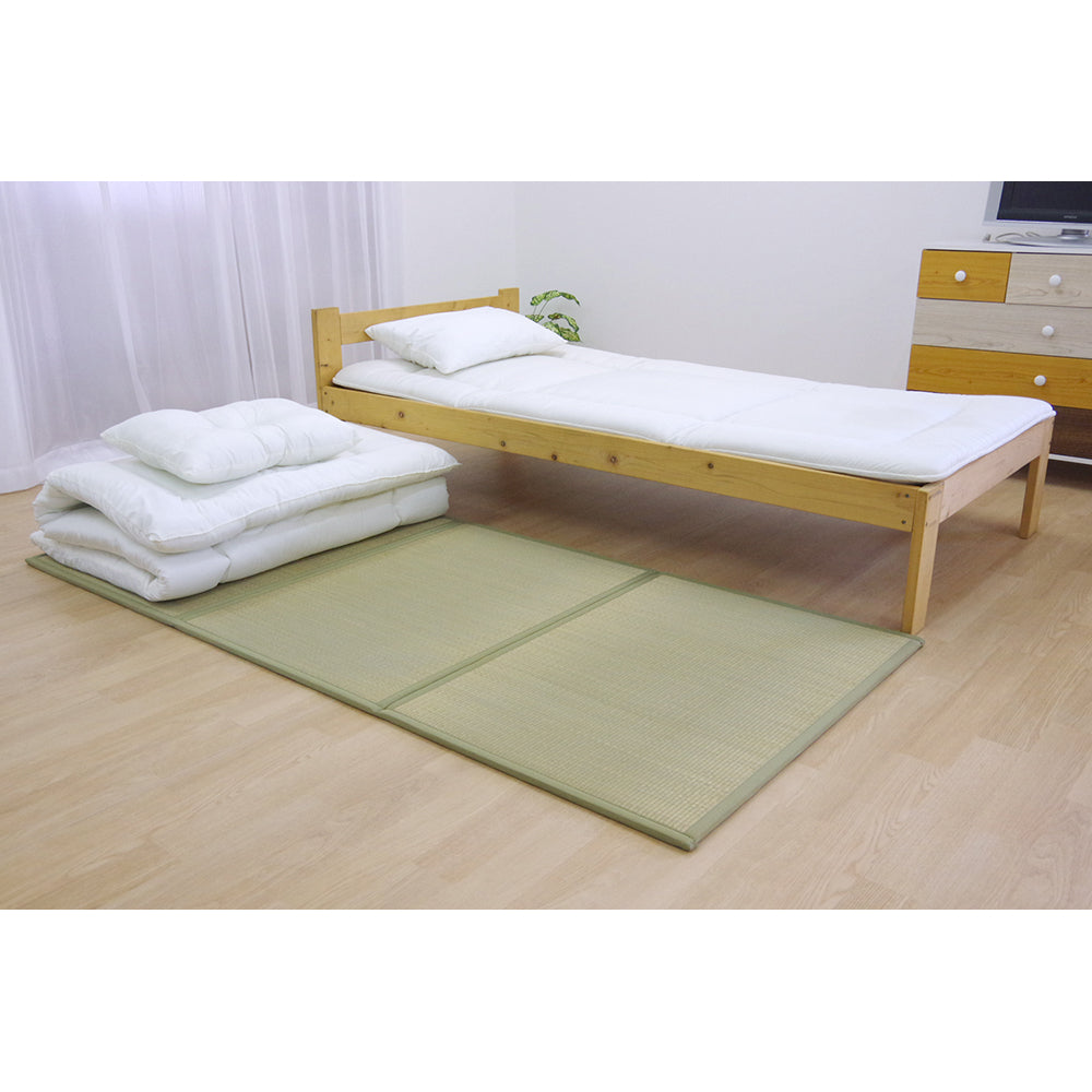 Lightweight and non-slip stick-on igusa mattress PRO, semi-double, 1360140011301, 1 piece