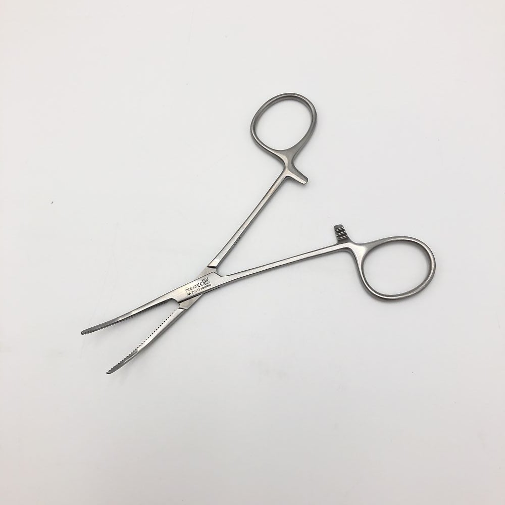 페안 지혈 포셉 무둔곡 130mm AA 215/13 1개