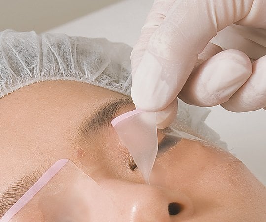 角膜保護用テープ[メパッチ(R)クリアSG] 43×80mm 2枚×50シート入　L 1箱(2枚×50組入)