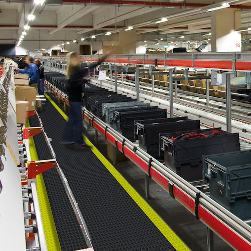 NOTRAX Fatigue Relief Mat, Cushion Tracks, Black &amp; Yellow, 600 x 910, 479S0023BY, 1 pc